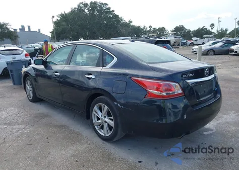 2013 Nissan Altima 2.5 Sv z USA, uszkodzony, nr VIN 1N4AL3AP4DC210586